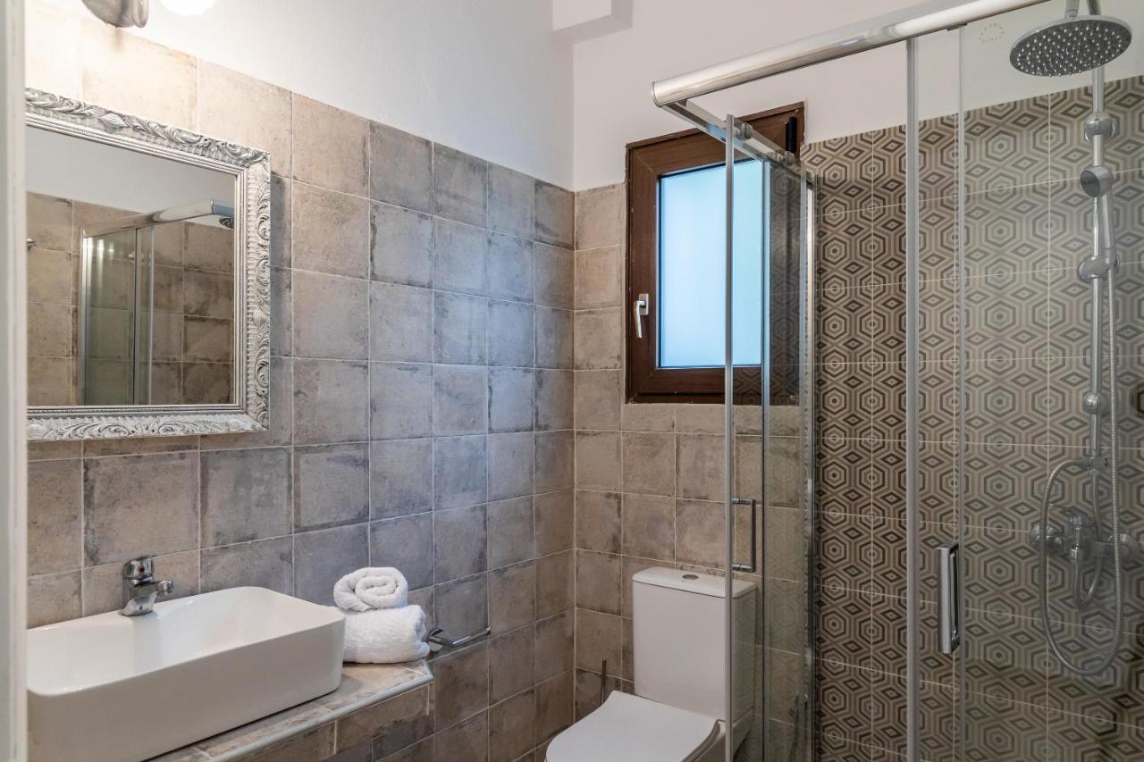 Oikia Guesthouse Stafylos Extérieur photo